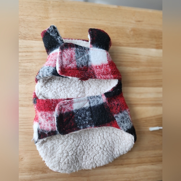 3/$25 - Dog Coat size XS - Picture 2 of 3